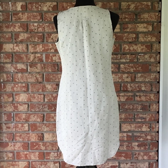 Max Jeans Linen Dress - Picture 5 of 7